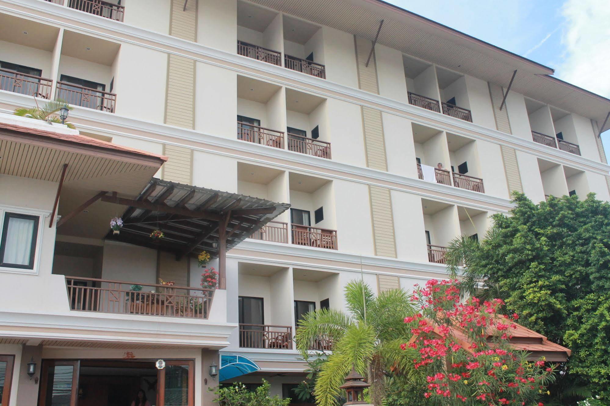 Narawan Hotel, Hua Hin Exterior photo