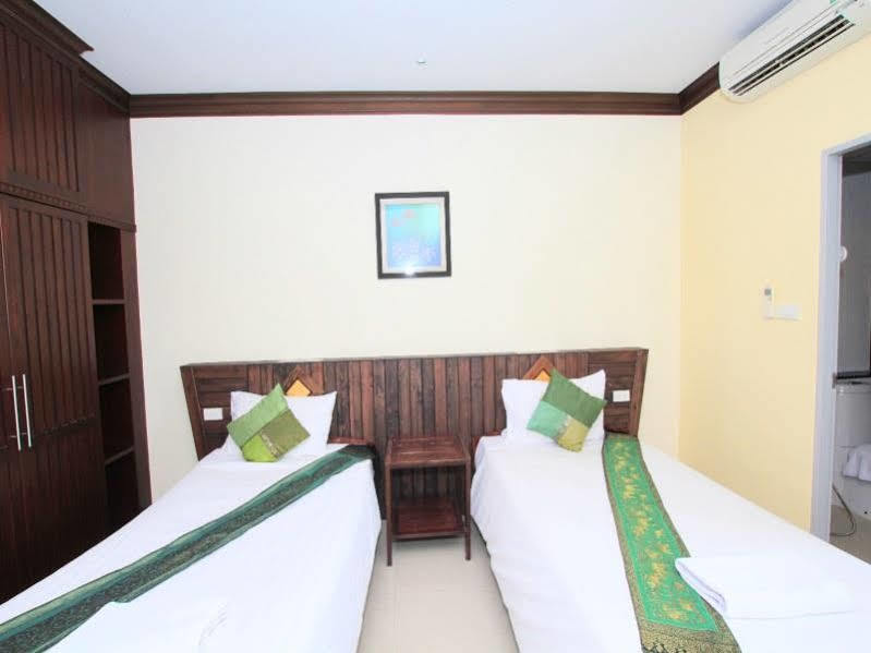 Narawan Hotel, Hua Hin Exterior photo