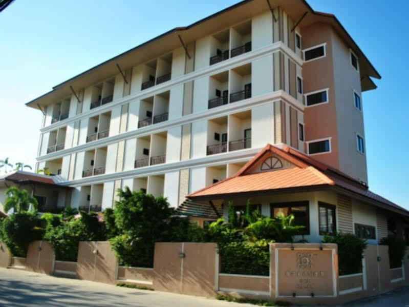 Narawan Hotel, Hua Hin Exterior photo